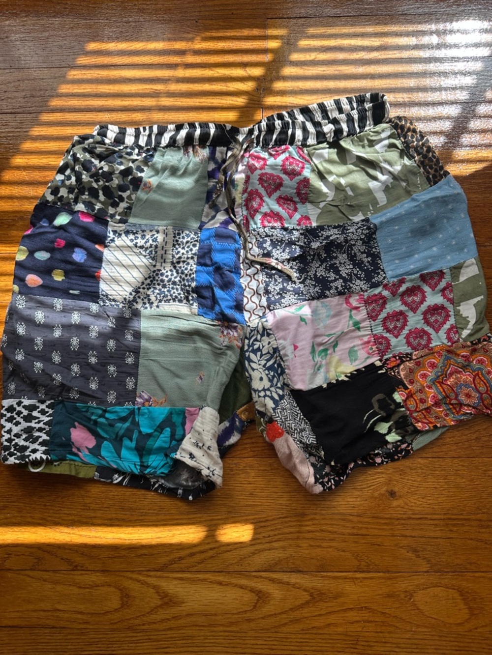 Patchwork shorts with pockets